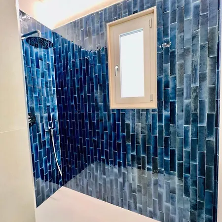 Finella Charming 3* Bari